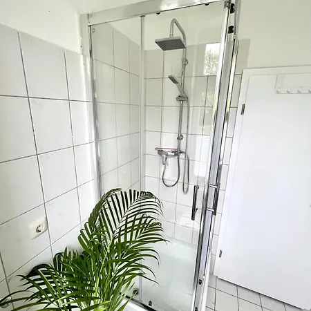 N&N Apartments - Studio Mit Netflix - Workstation Im Zentrum