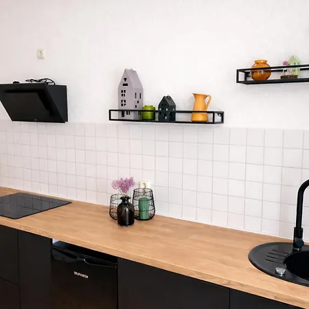 Apartmán N&n - Mit Netflix - Workstation Im Zentrum